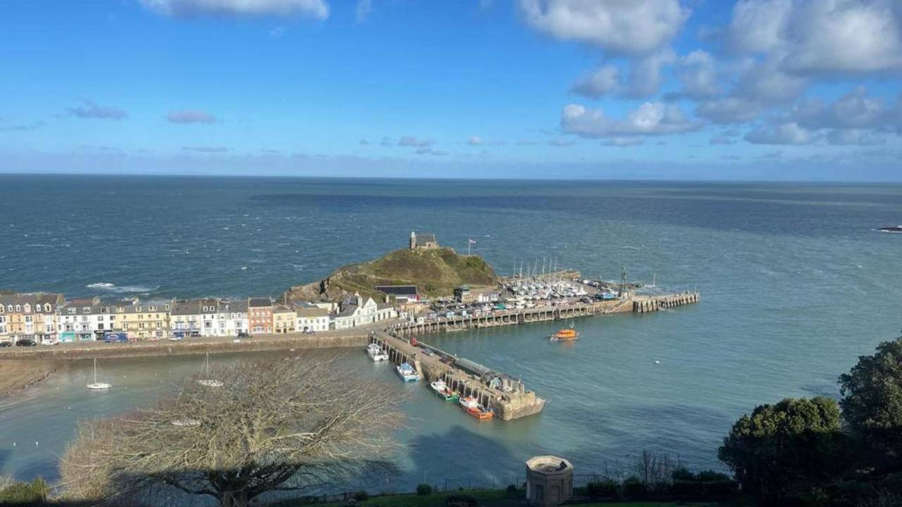 Cosy Apartment Close To Tunnels Beaches Ilfracombe Exterior foto